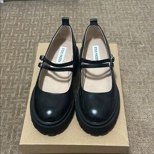 Steve Madden Lenix Size 7 with Box